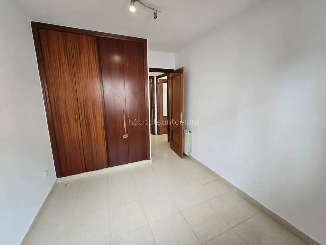Habitación de Piso en venta en Sant Celoni con Aire acondicionado, Calefacción y Balcón