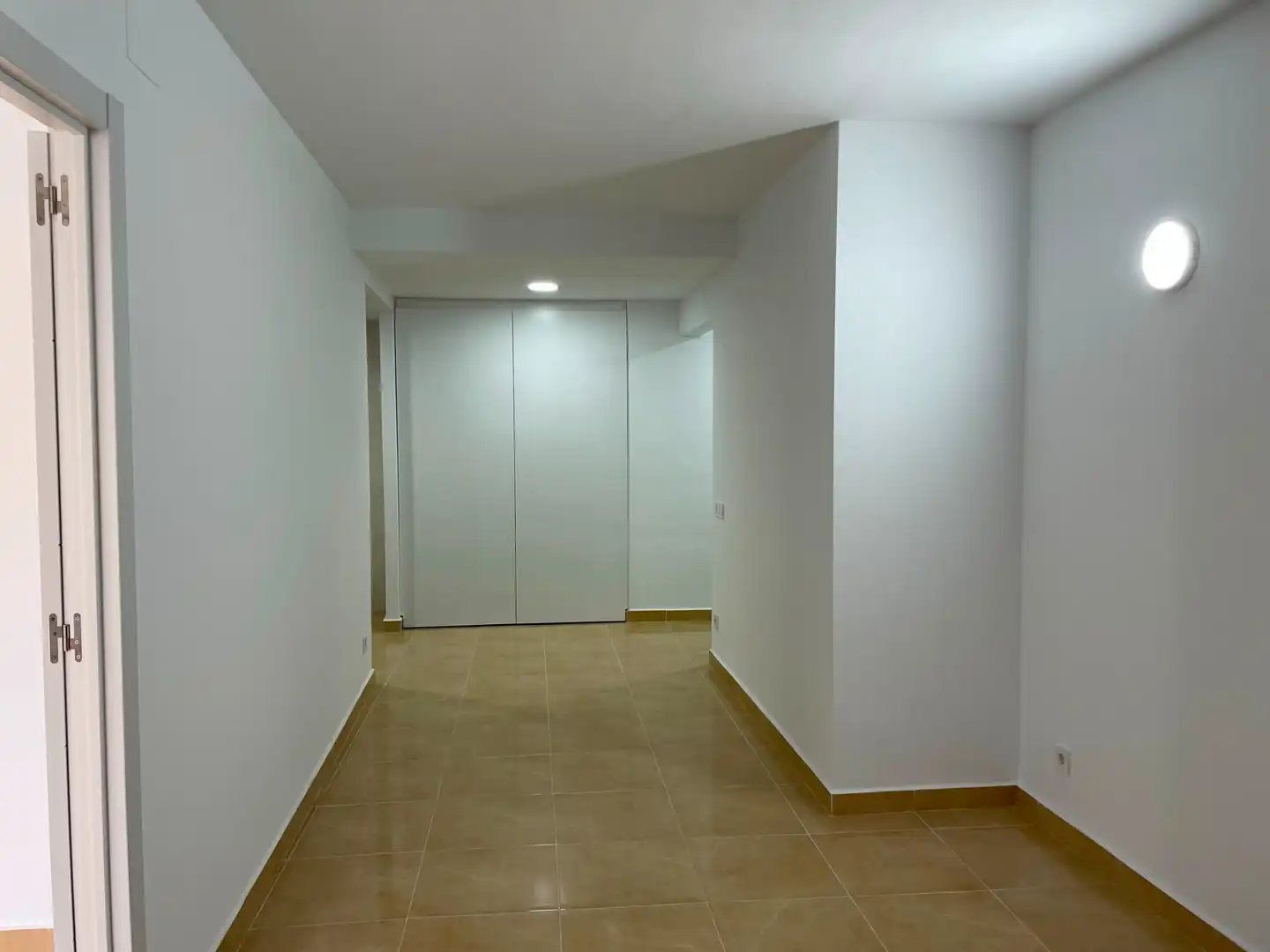 Piso de alquiler en Sant Celoni con Calefacción, Horno y Balcón