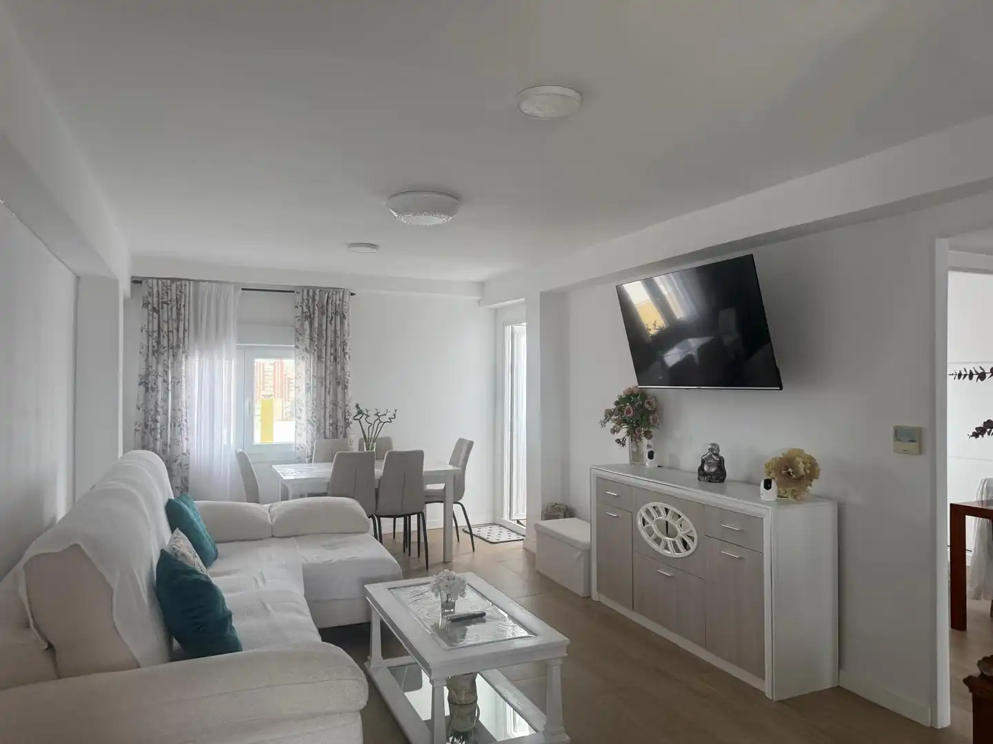 Sala de estar de Piso en venta en Málaga con Aire acondicionado, Terraza y Amueblado