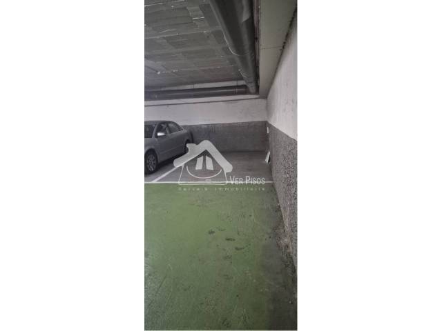 Garaje en Alquiler en Calle Bilbao en El Poblenou