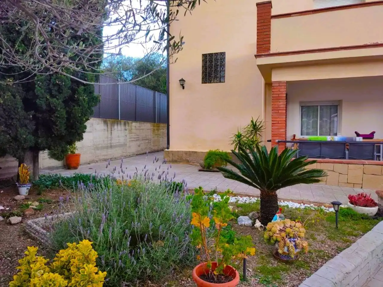 Jardí de Casa o xalet en venda en Viladecavalls amb Aire condicionat, Calefacció i Jardí privat