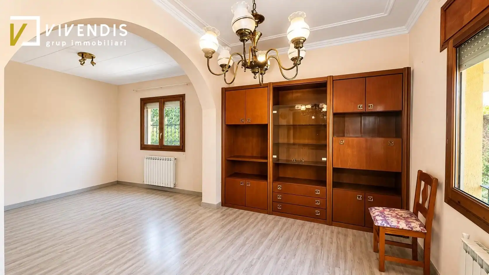 Sala d'estar de Casa o xalet en venda en Rosselló amb Calefacció i Terrassa