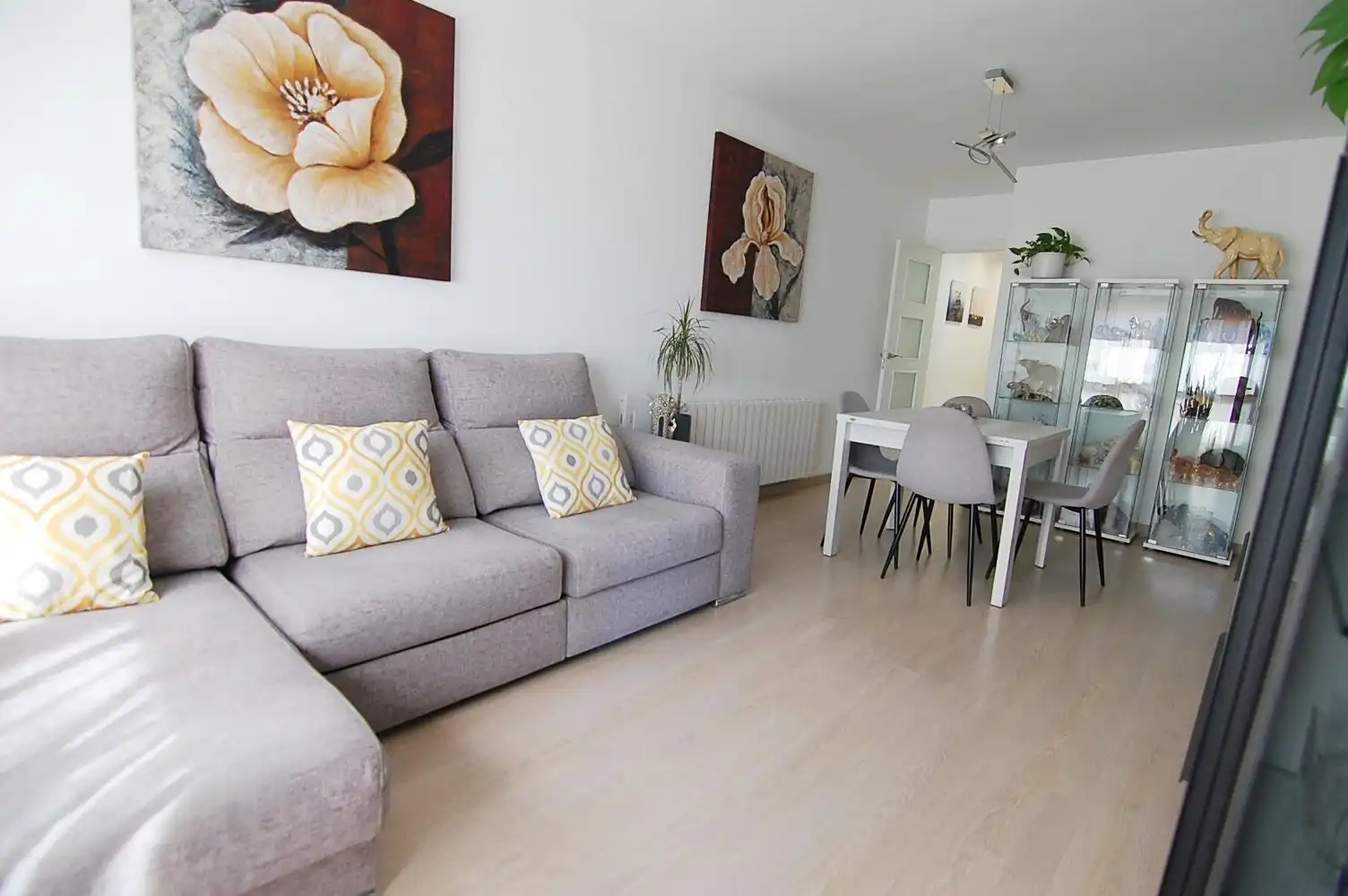Sala de estar de Piso en venta en Badalona con Aire acondicionado, Calefacción y Balcón
