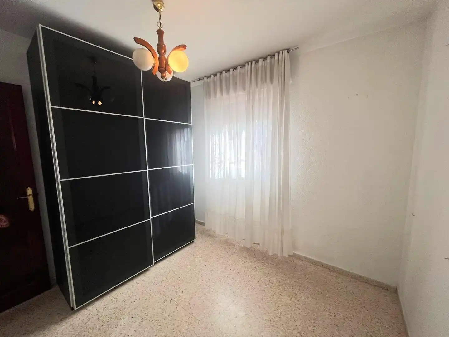 Dormitori de Casa adosada en venda en Sevilla amb Aire condicionat, Terrassa i Piscina comunitària