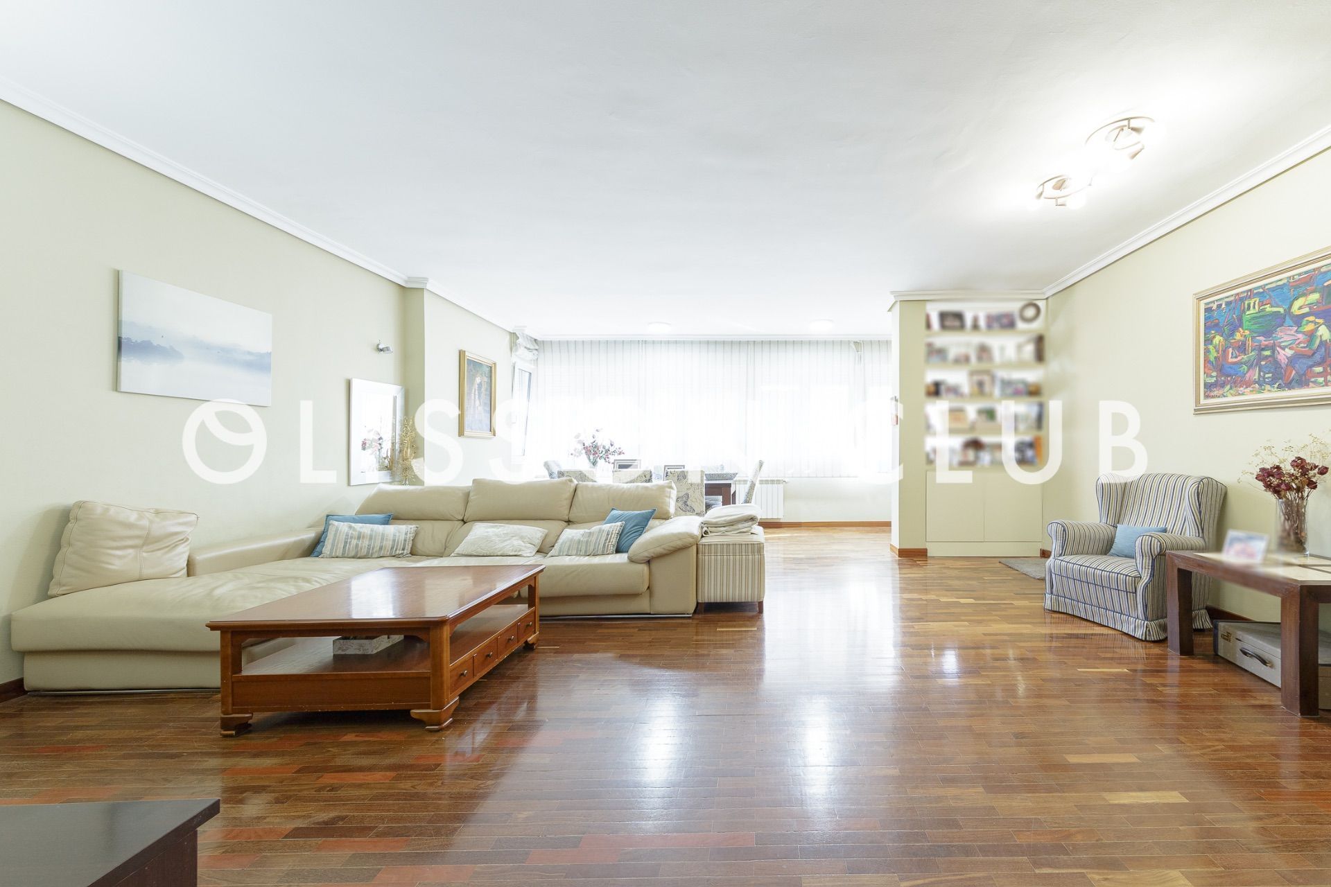 Living room of Flat for sale in  Madrid Capital  with Air Conditioner, Heating and Storage room