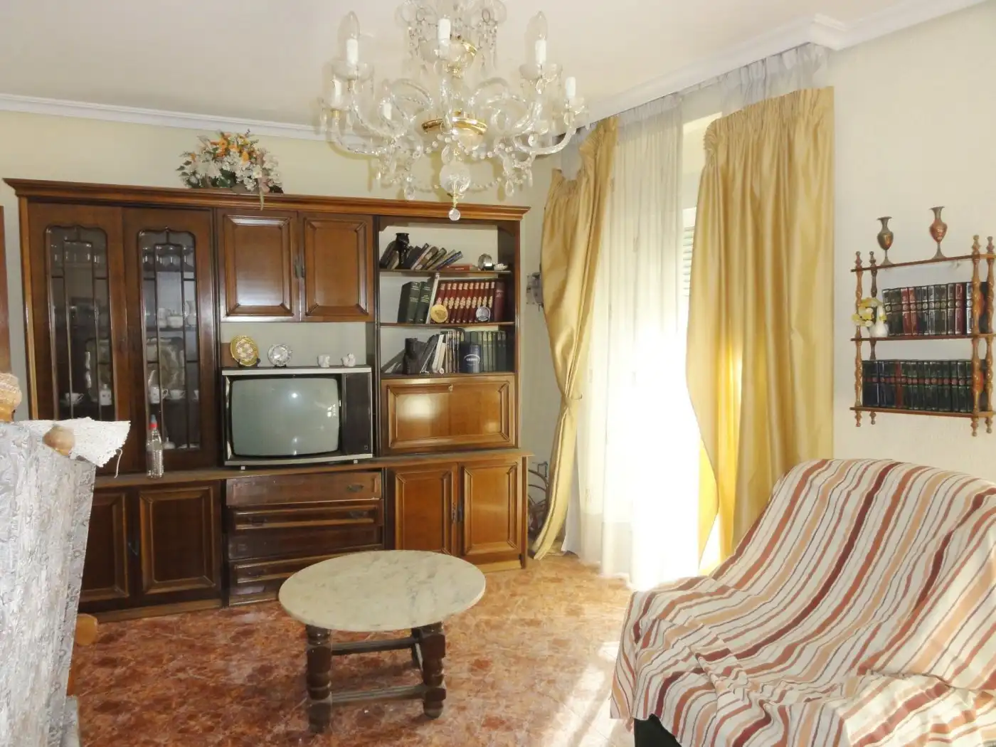 Sala d'estar de Casa o xalet en venda en Córdoba