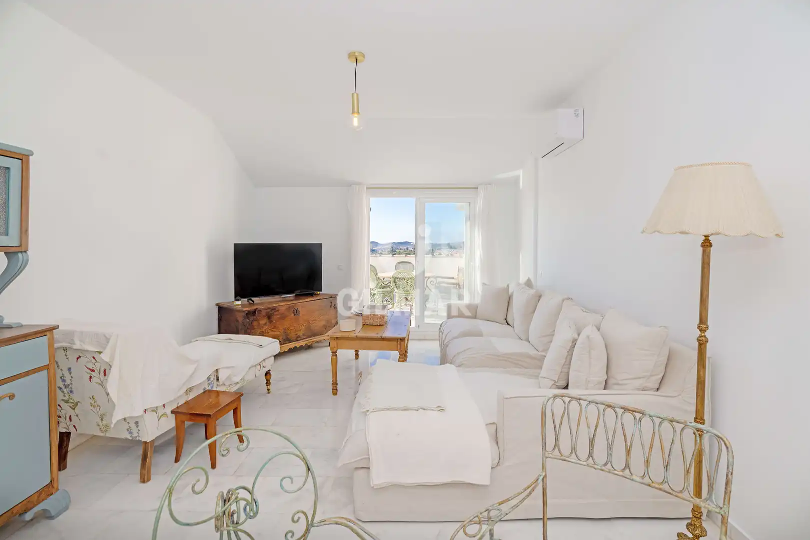 Living room of Attic for sale in Fuengirola  with Heating, Private garden and Storage room