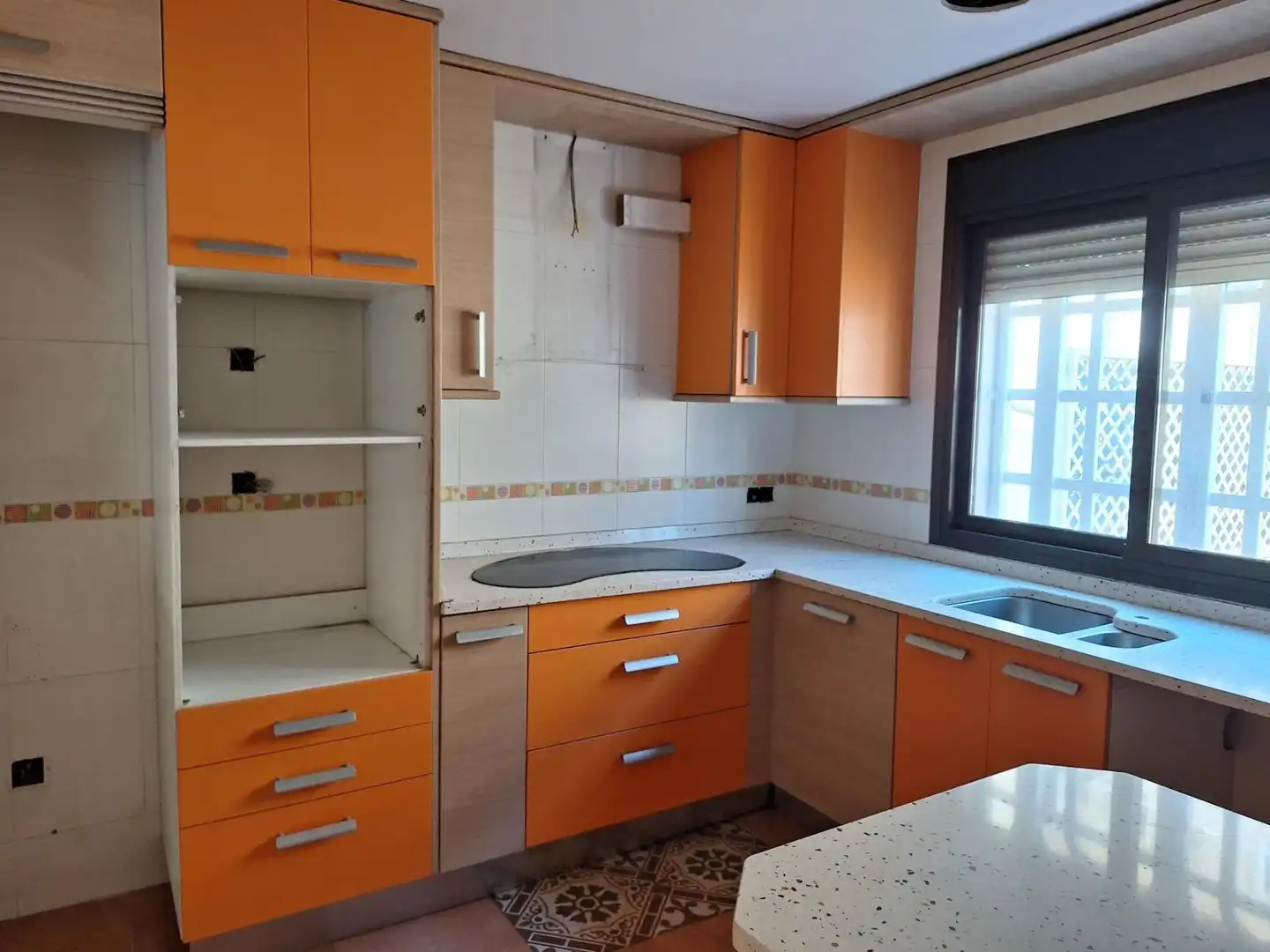 Terraced house with terrace for sale in Calle de Santillana del Mar 20, imagen 9