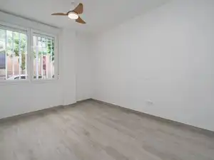 Habitación de Piso en venta en Madrid con Aire acondicionado y Calefacción