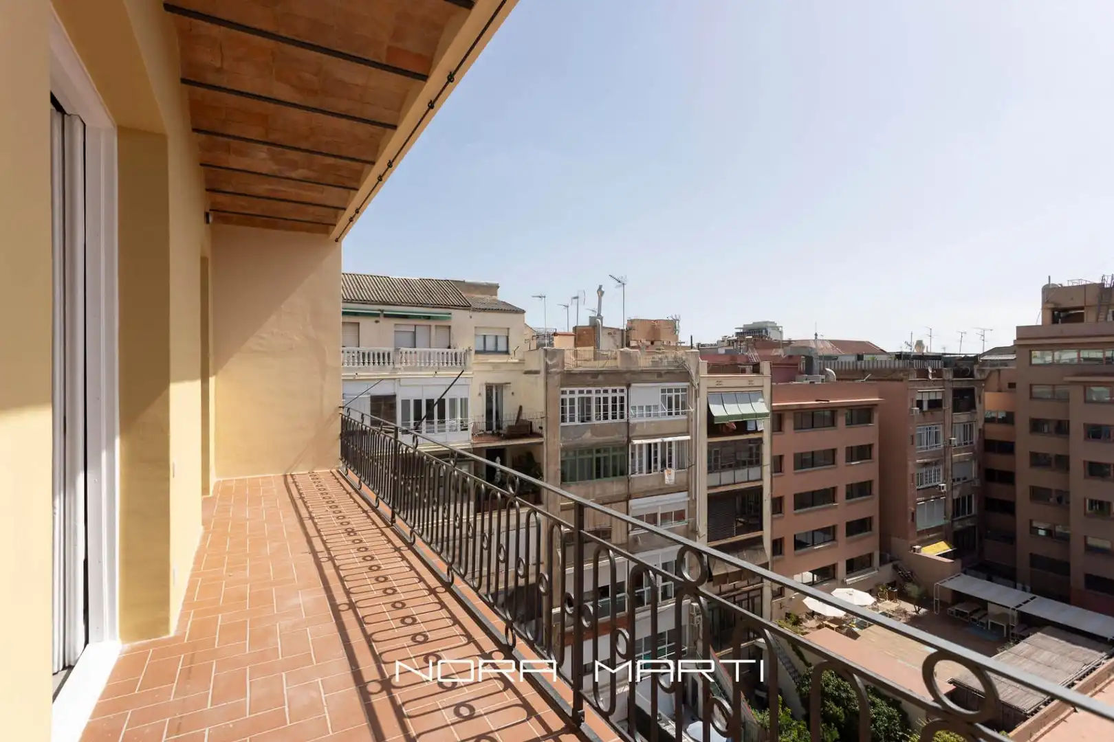 Piso con terraza en alquiler en Eixample, imagen 7