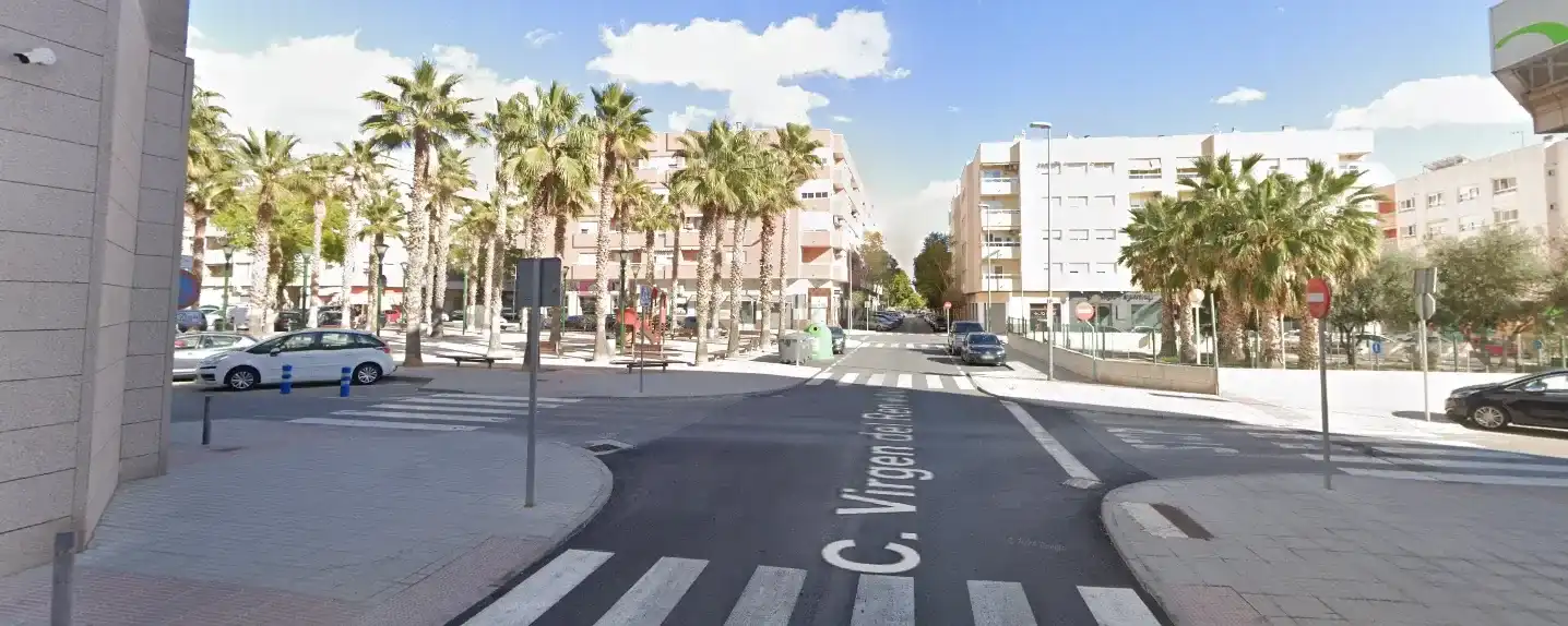 Appartement compact avec balcon à vendre à Virgen del Remedio 92