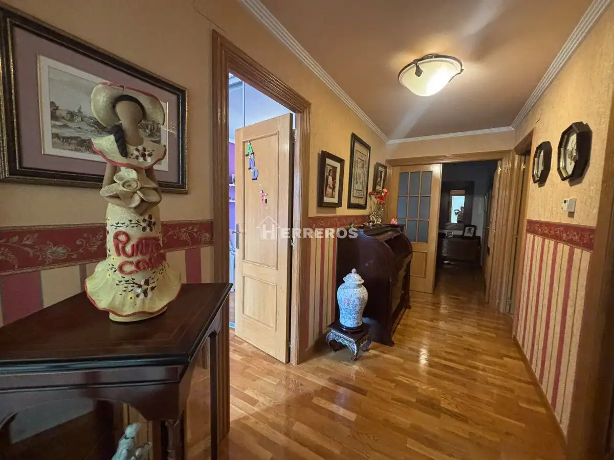 Casa a schiera con piscina in vendita a avda. de madrid, imagen 36