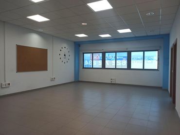 Büro zur Miete in Calle Escritora Carmen Martin Gaite