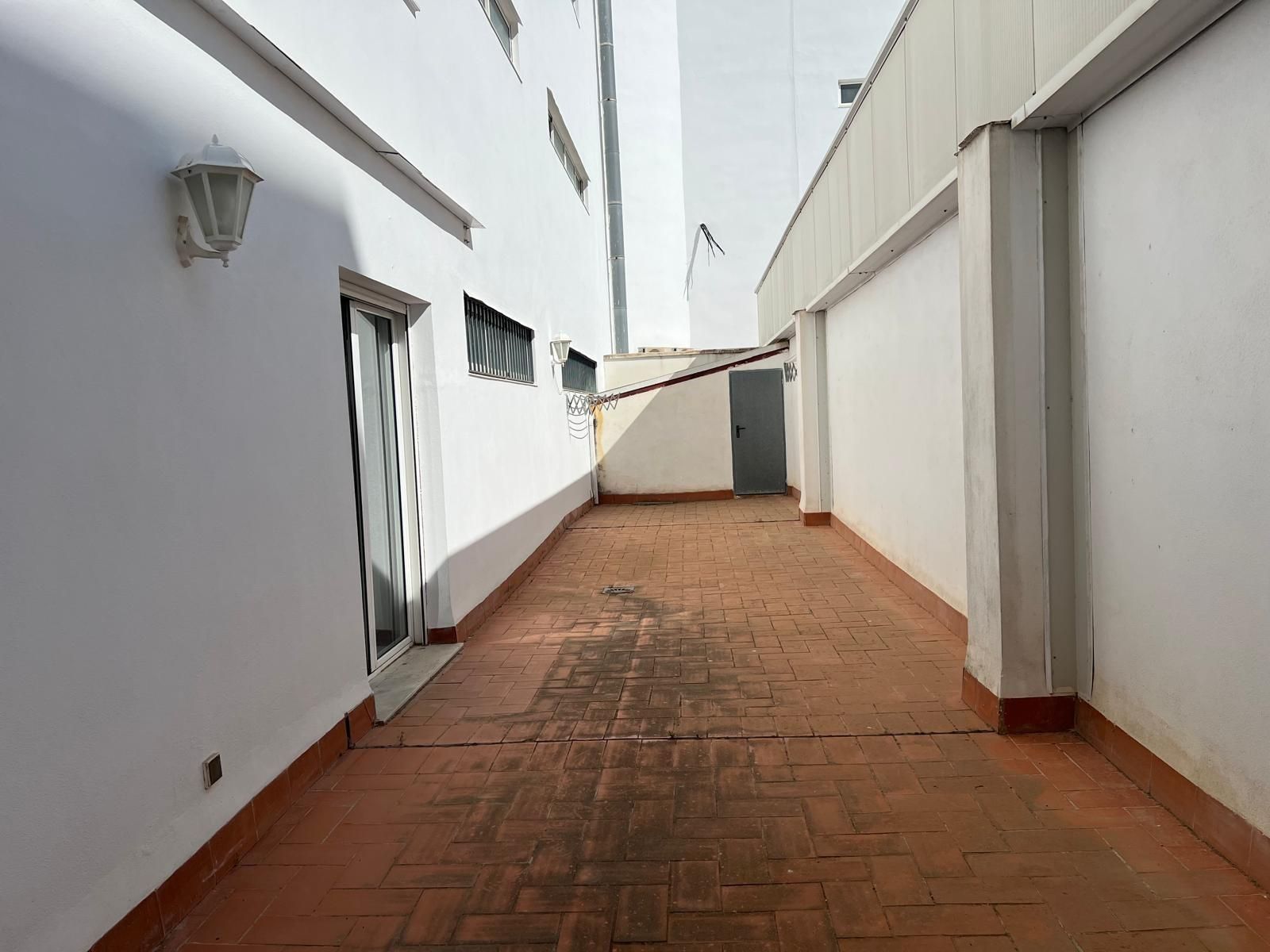 Vista exterior de Pis en venda en Ontinyent amb Aire condicionat, Calefacció i Traster