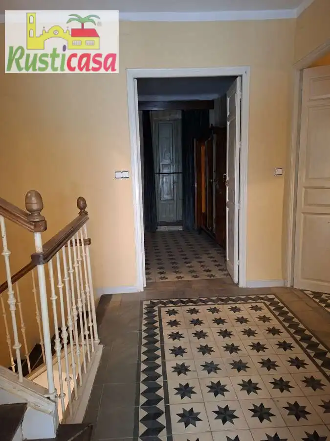 Casa o xalet en venda en Linares amb Terrassa, Moblat i Balcó