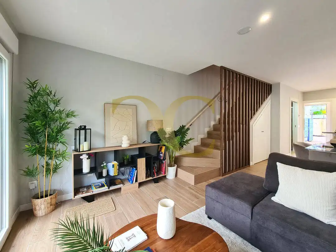 Sala de estar de Casa adosada en venta en Caravia con Calefacción, Jardín privado y Terraza