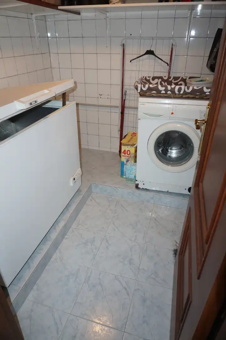 Cuina de Casa o xalet en venda en Melide amb Jardí privat i Moblat