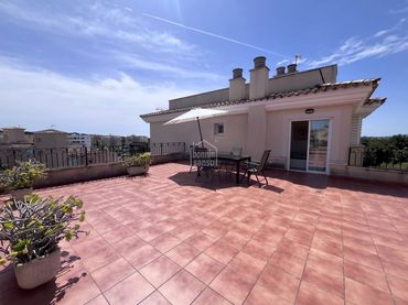 Apartamento con piscina en venta en Sant Llorenç des Cardassar