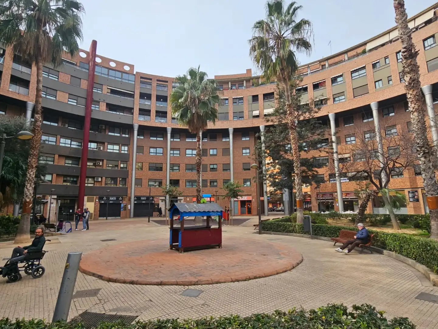 Exterior view of Flat for rent in Valencia  with Air Conditioner and Heating