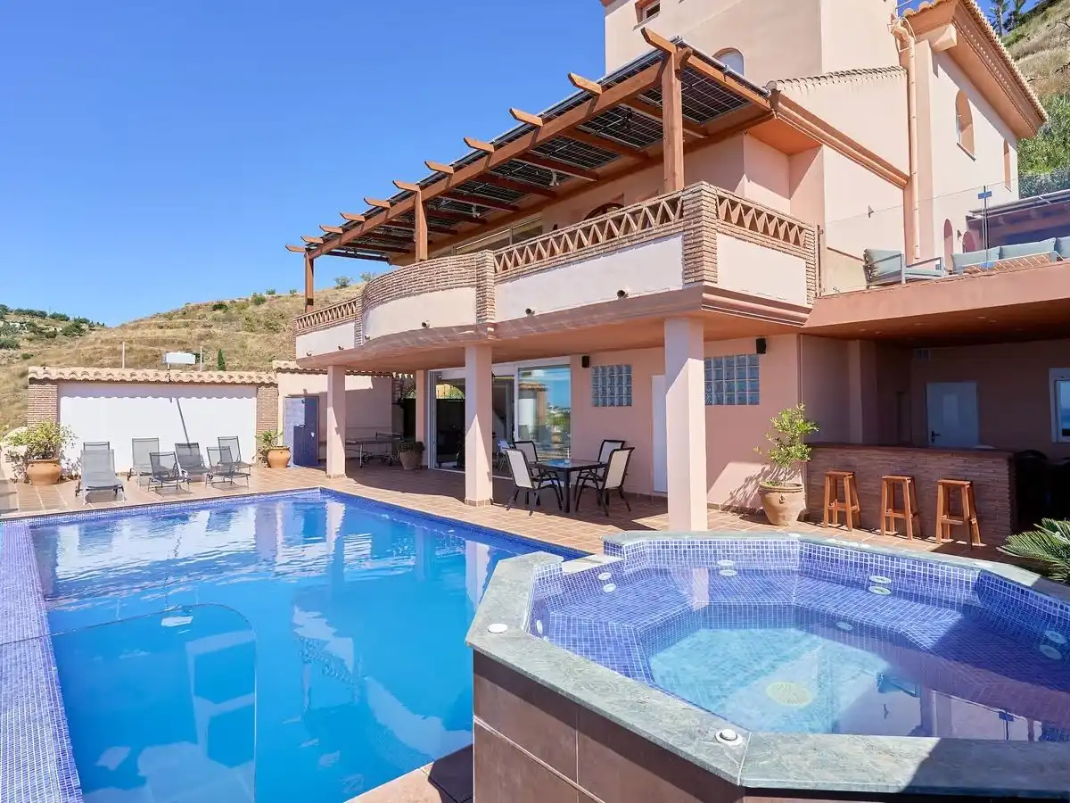 Casa amb piscina en venda a Calle Cuesta Grana 16, imagen 4