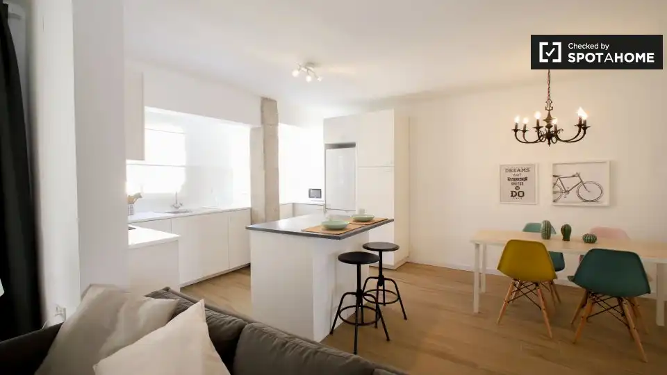 Cocina de Piso de alquiler en Valencia con Aire acondicionado, Calefacción y Amueblado