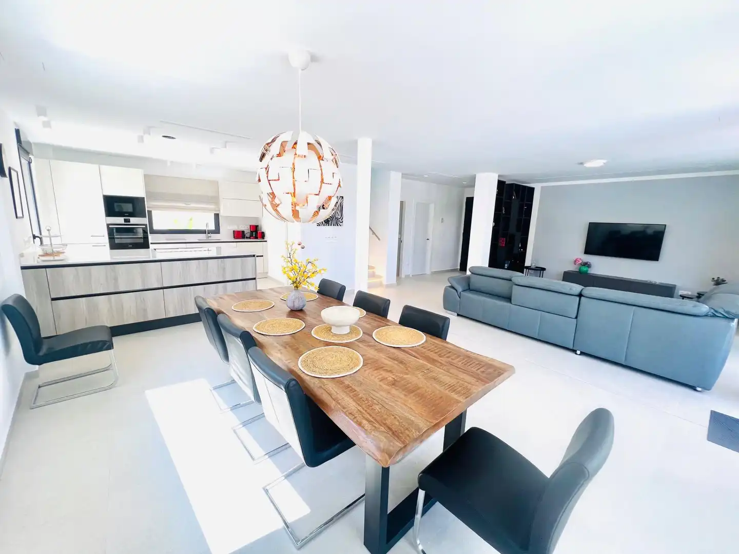 Comedor de Casa o chalet en venta en Guardamar del Segura con Calefacción, Jardín privado y Terraza