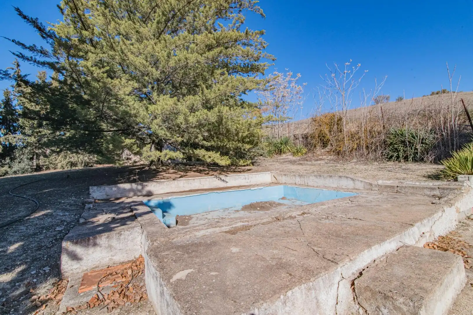 Edificio en venta en Carretera HUELMA, 66, Montejícar