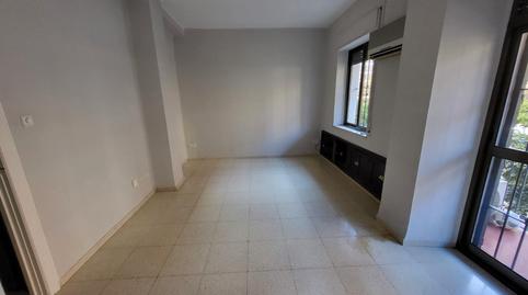 Foto 4 de Pis de lloguer a Virgen de la Antigua, 6, Los Remedios, Sevilla Capital