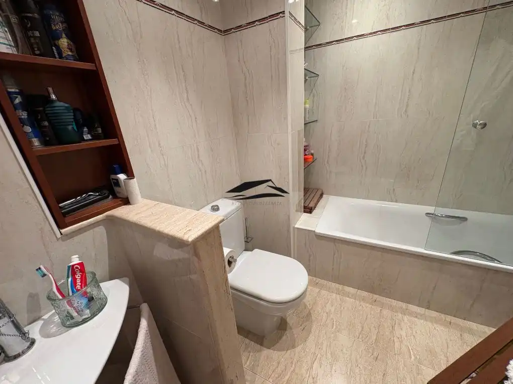 Baño de Casa o chalet en venta en Santibáñez de la Sierra con Aire acondicionado, Calefacción y Terraza