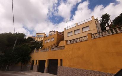 Casa adosada en venda a Carrer Tulipa, Costa Cunit - Els Jardins - Els Rosers