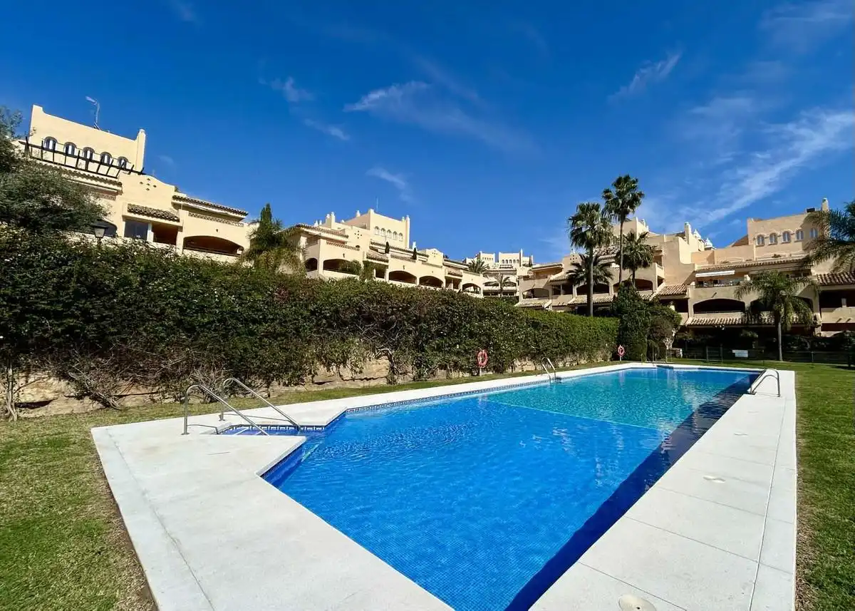 Wohnung mit Pool zum Verkauf in Calle La hiedra