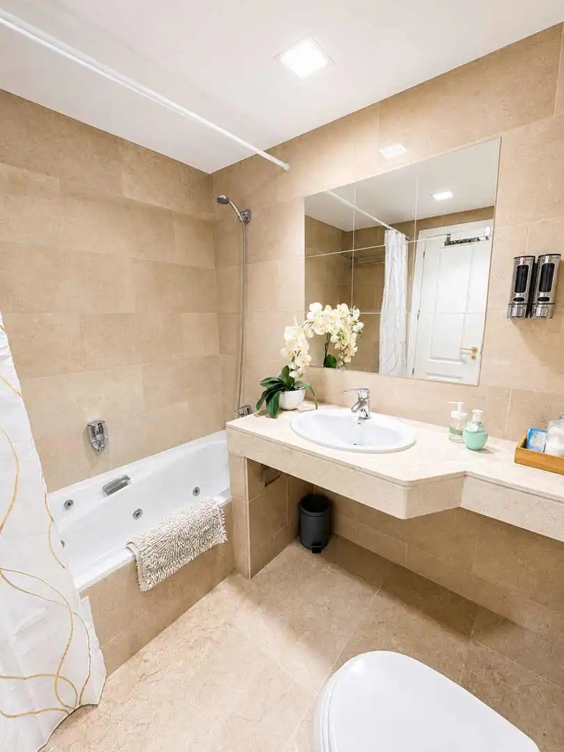 Baño de Apartamento en venta en Manilva con Aire acondicionado, Calefacción y Terraza