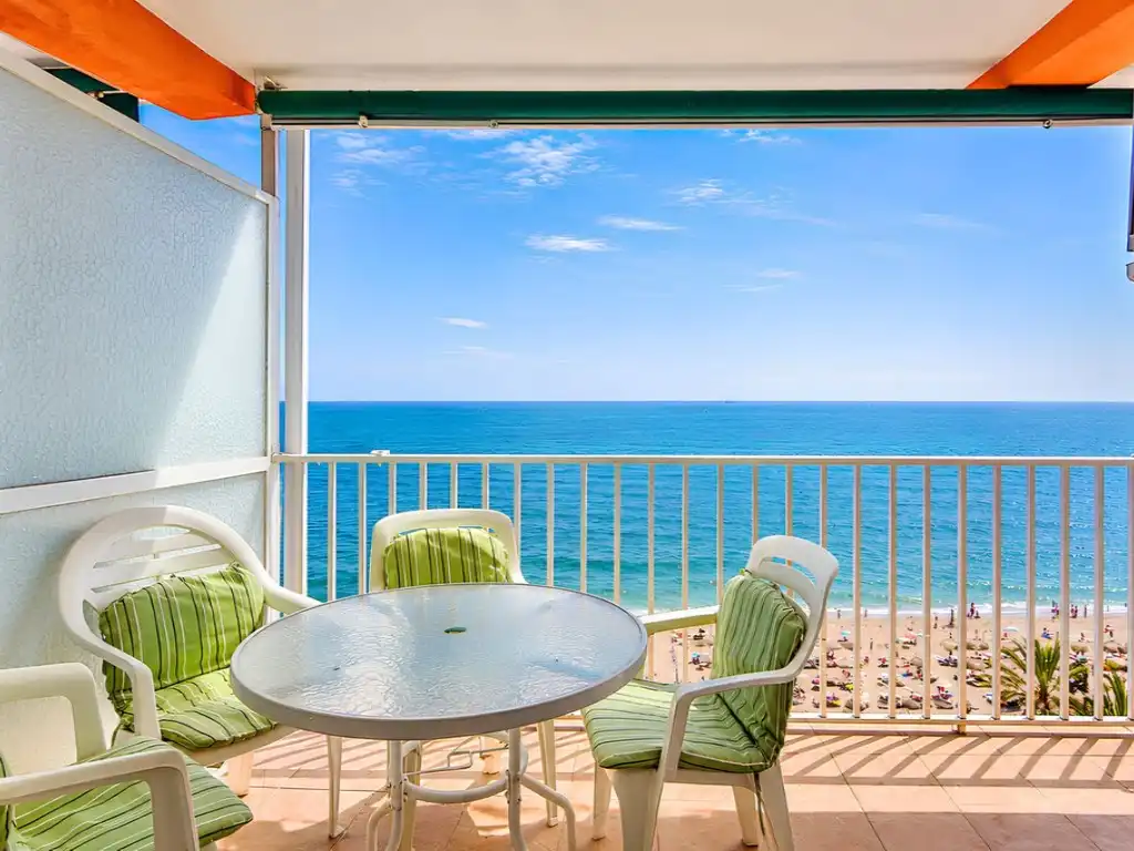Terraza de Piso en venta en Fuengirola con Aire acondicionado, Terraza y Amueblado