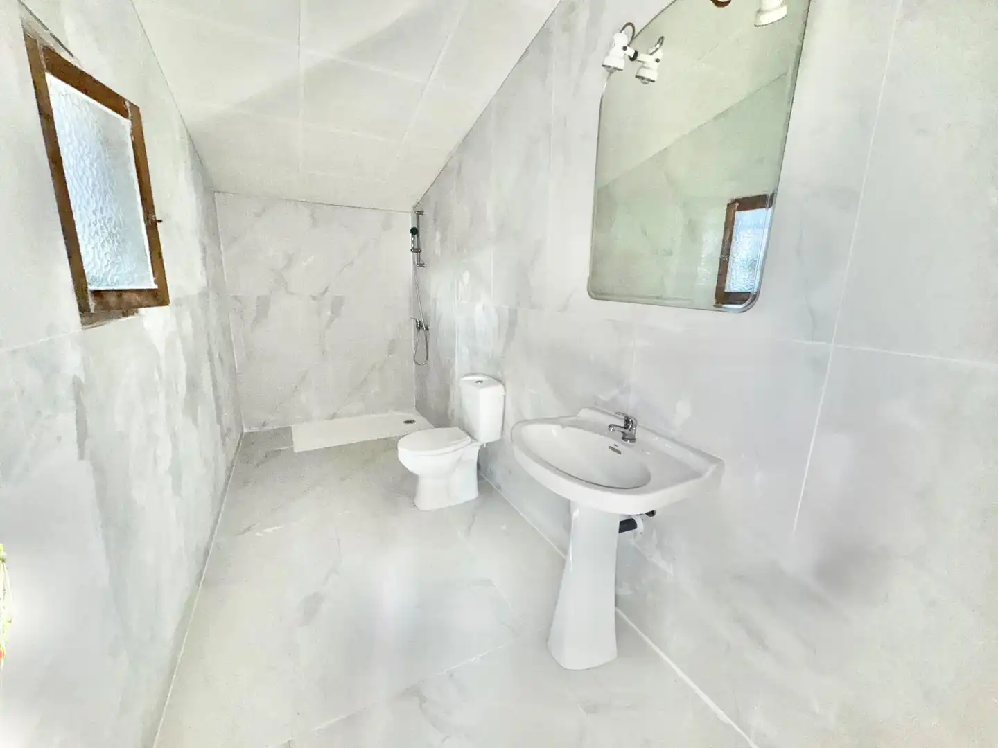 Badezimmer von Country house zum Verkauf in Orihuela mit Heizung, Privatgarten und Abstellraum