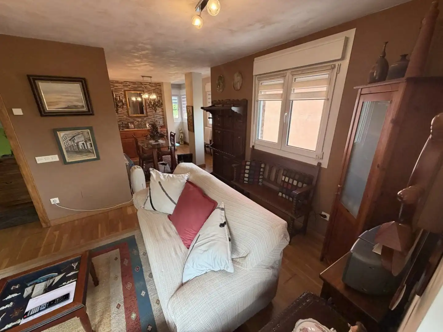 Sala de estar de Piso en venta en Avilés con Calefacción, Parquet y Trastero