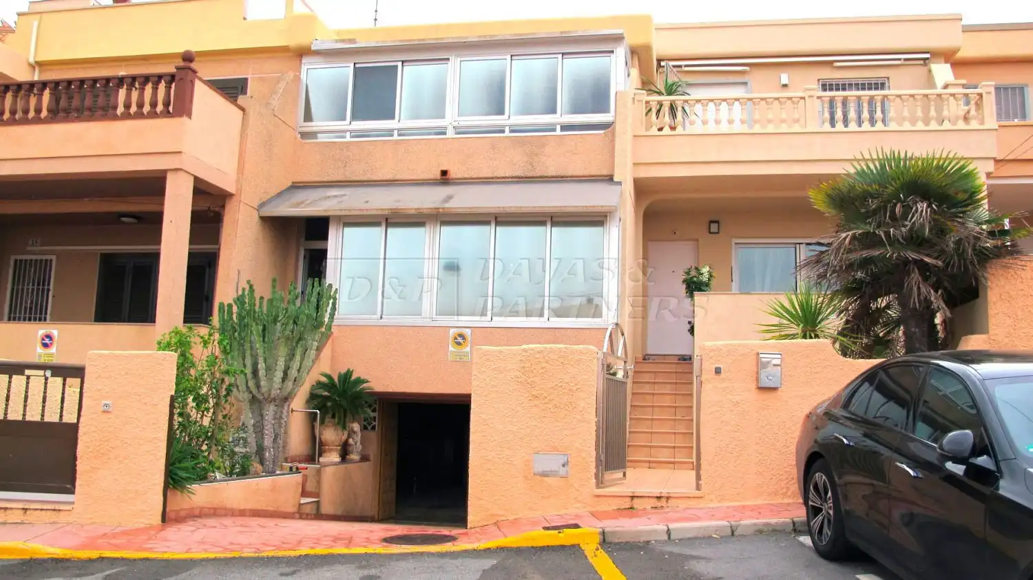 Adosado con terraza en venta en La Mata