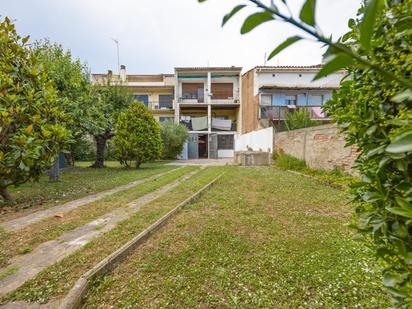 Exterior view of Single-family semi-detached for sale in Manlleu  with Heating