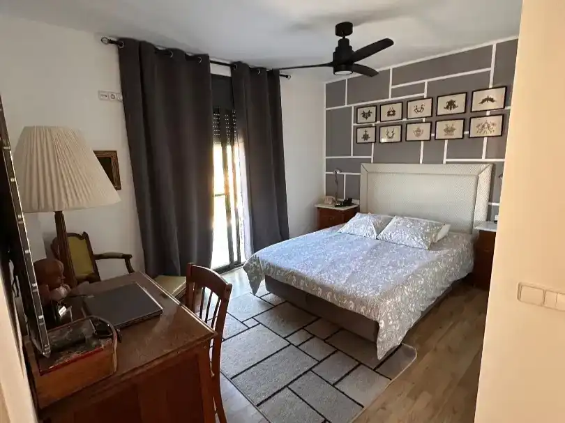 Dormitori de Casa o xalet en venda en Cunit amb Aire condicionat, Piscina i Balcó