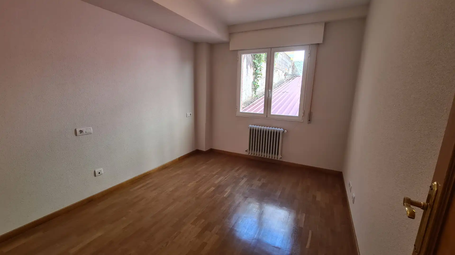 Bedroom of Apartments for sale in Zamora Capital   with Heating, Parquet flooring and Storage room