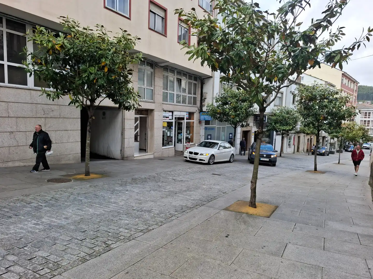 Business premises for sale in Avenida Cervantes 30, imagen 2
