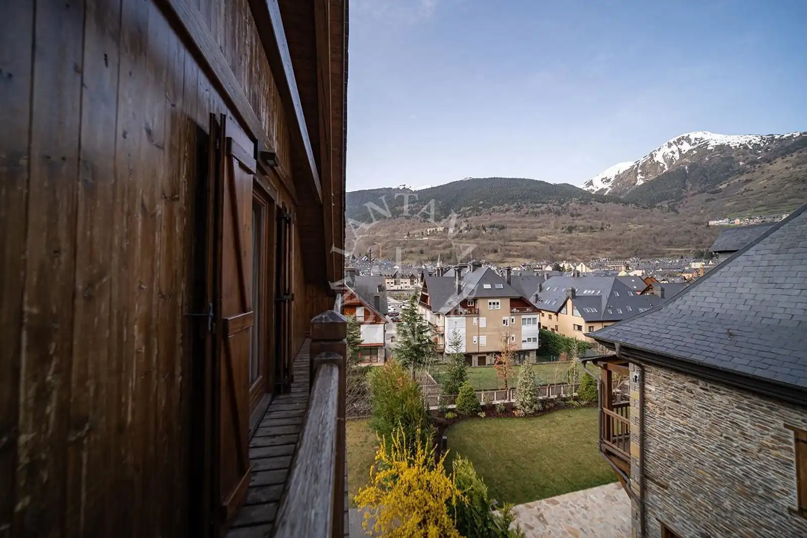 Terraza de Casa o chalet en venta en Vielha e Mijaran