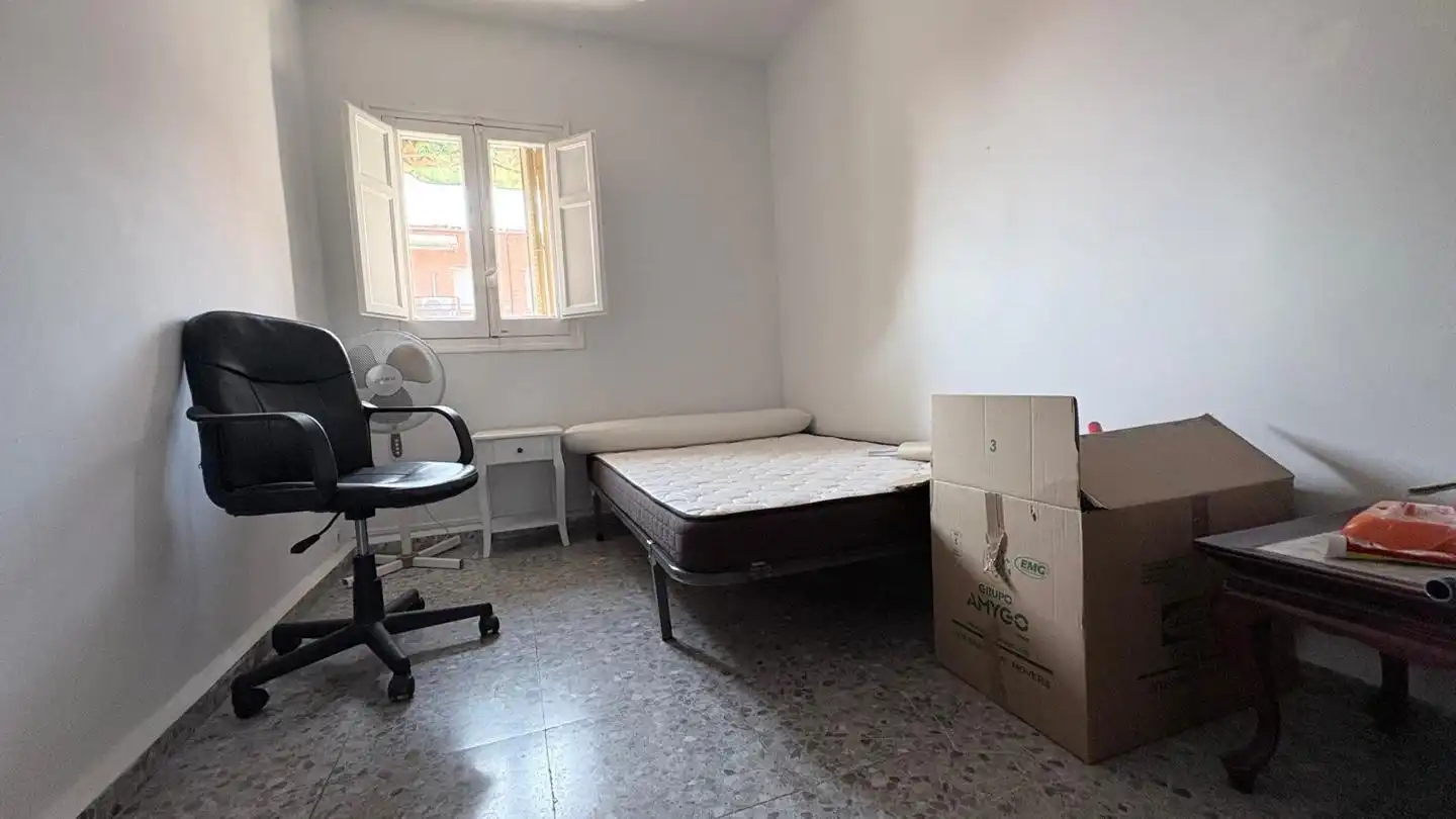 Wohnung zur Miete in Calle Ronda Ancha, Pryconsa - Juan de Austria