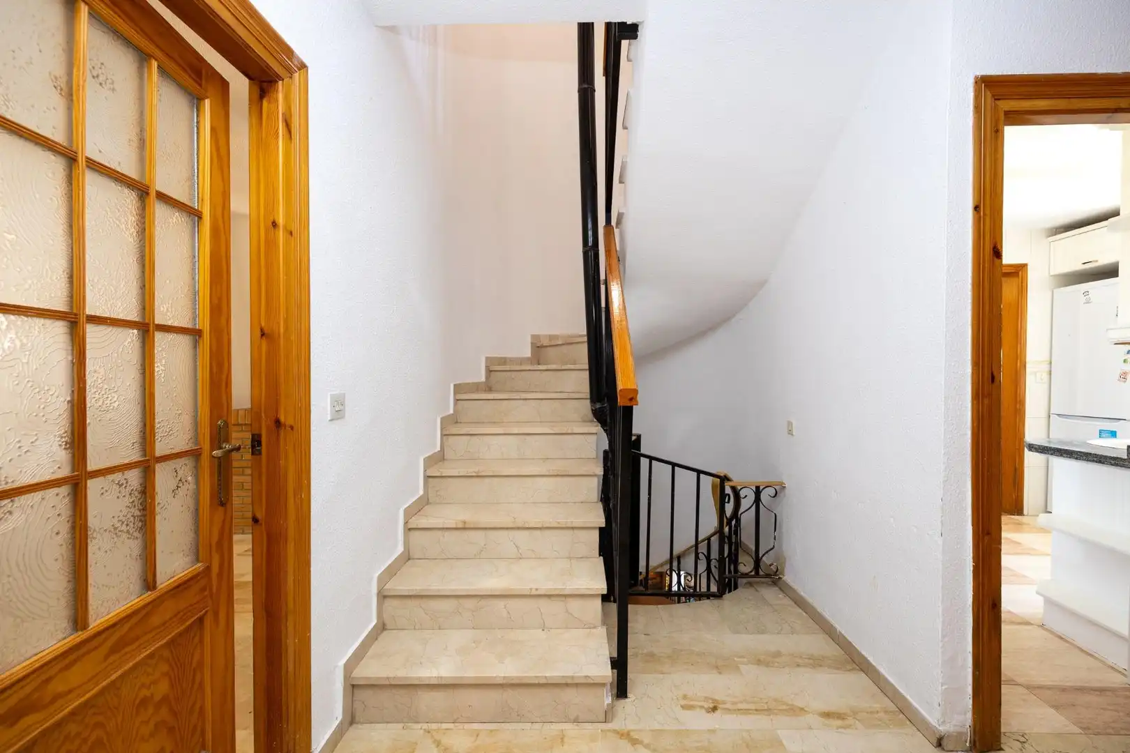 Casa adosada en venta en Granada con Calefacción, Jardín privado y Terraza