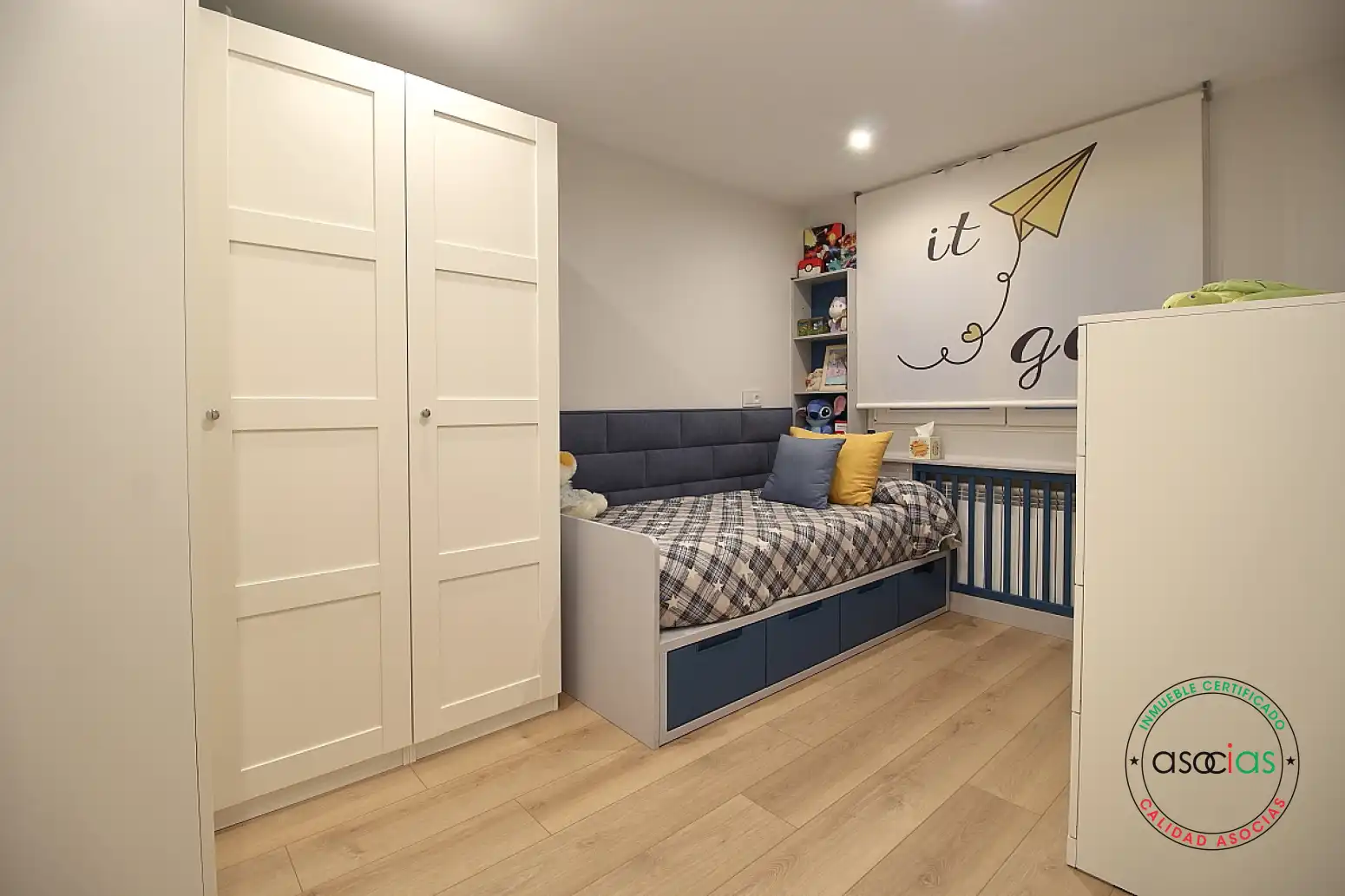 Bedroom of Flat for sale in Gijón   with Heating and Parquet flooring