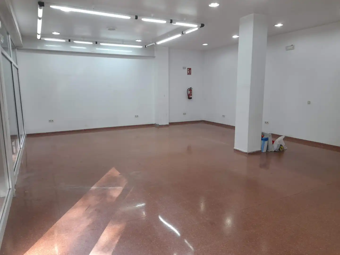 Local de alquiler en Mollet del Vallès