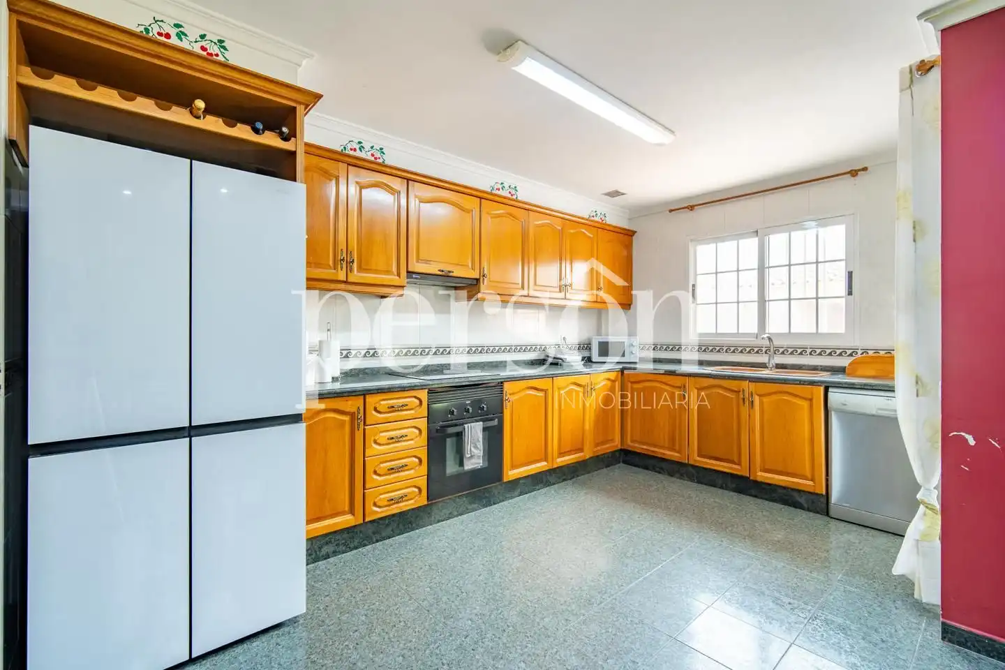 Cuina de Casa o xalet en venda en Valencia amb Aire condicionat, Terrassa i Traster