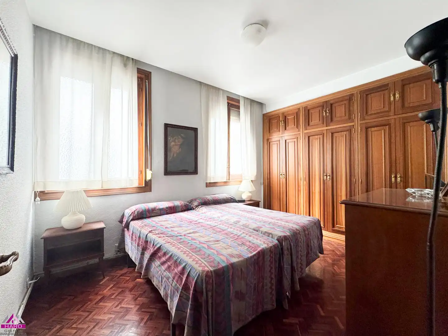 Habitación de Piso en venta en Madrid con Calefacción, Trastero y Balcón