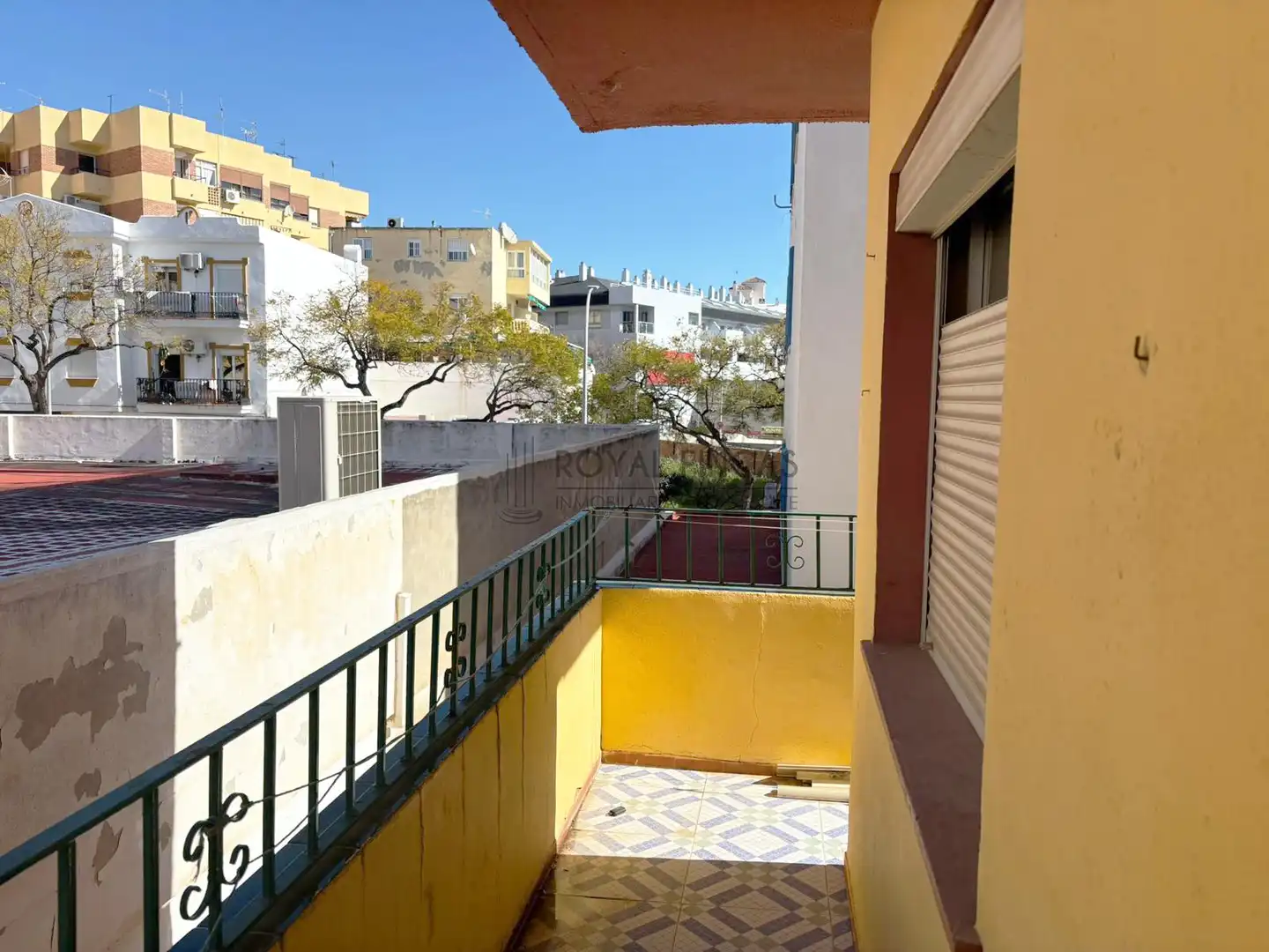 Vista exterior de Pis en venda en Benalmádena