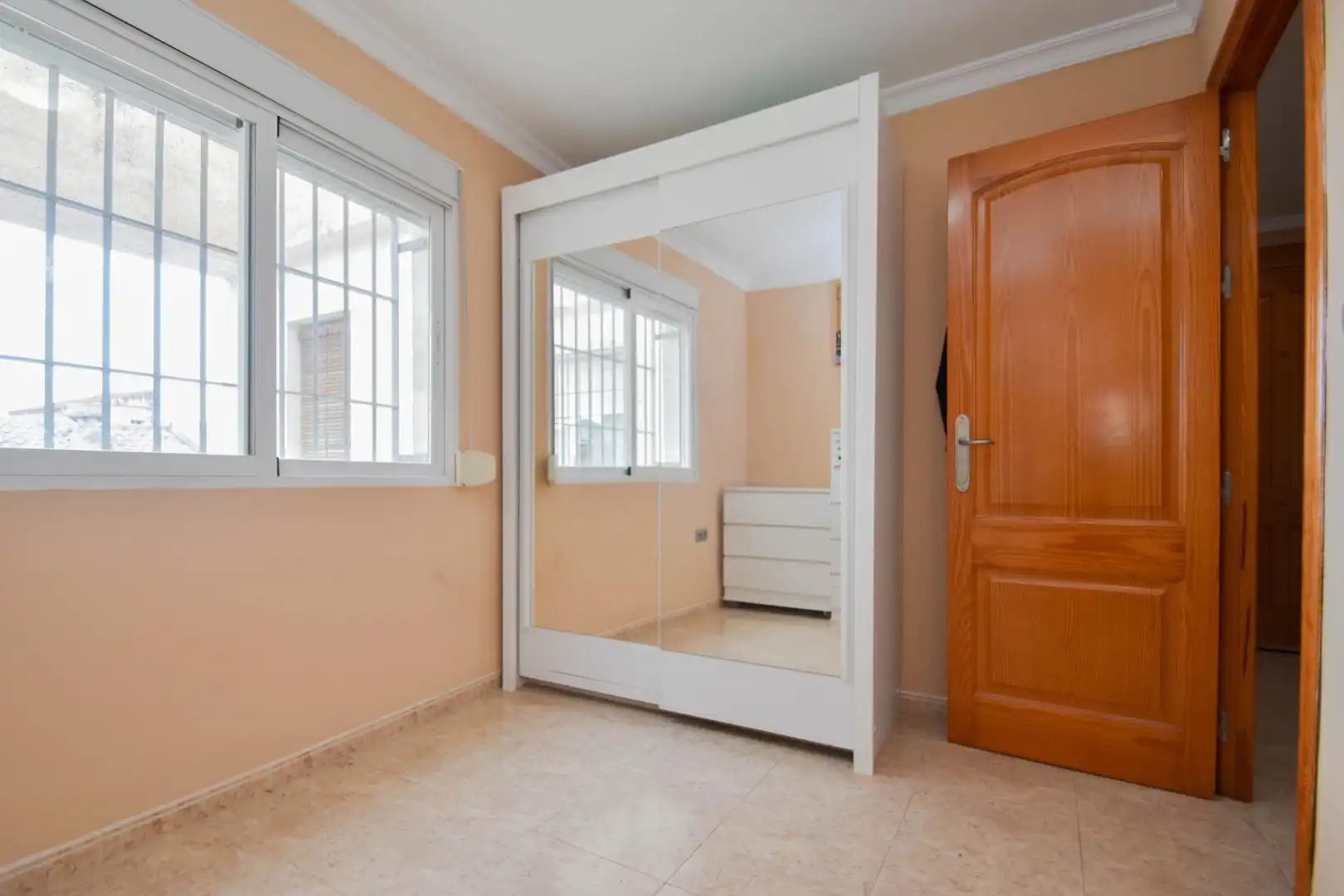 Flat for sale in Atarfe