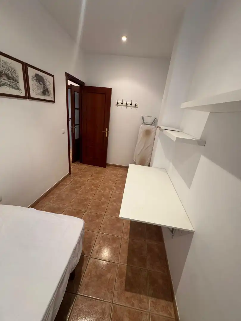 Bedroom of Flat for rent in Almendralejo  with Air Conditioner, Furnished and Washing machine